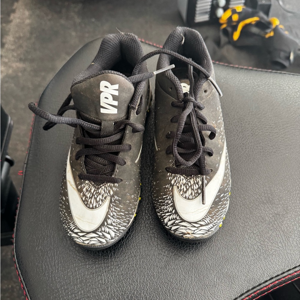 Nike Kids football cleats
